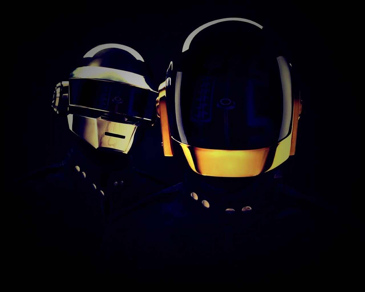 Daft Punk на темном фоне обои
