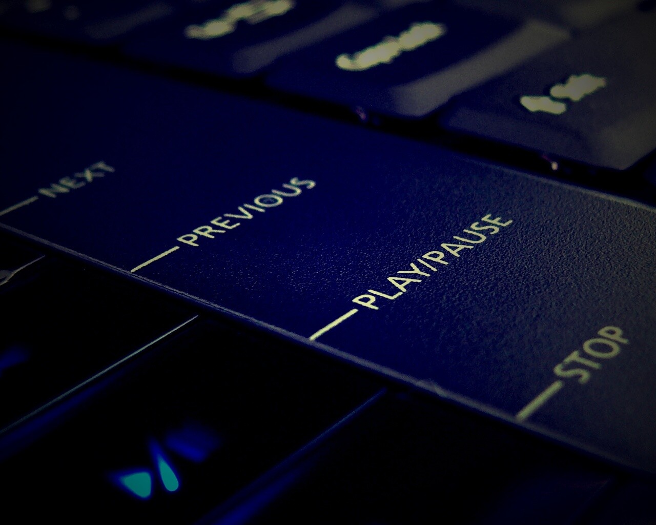 Кнопки ноутбука обои