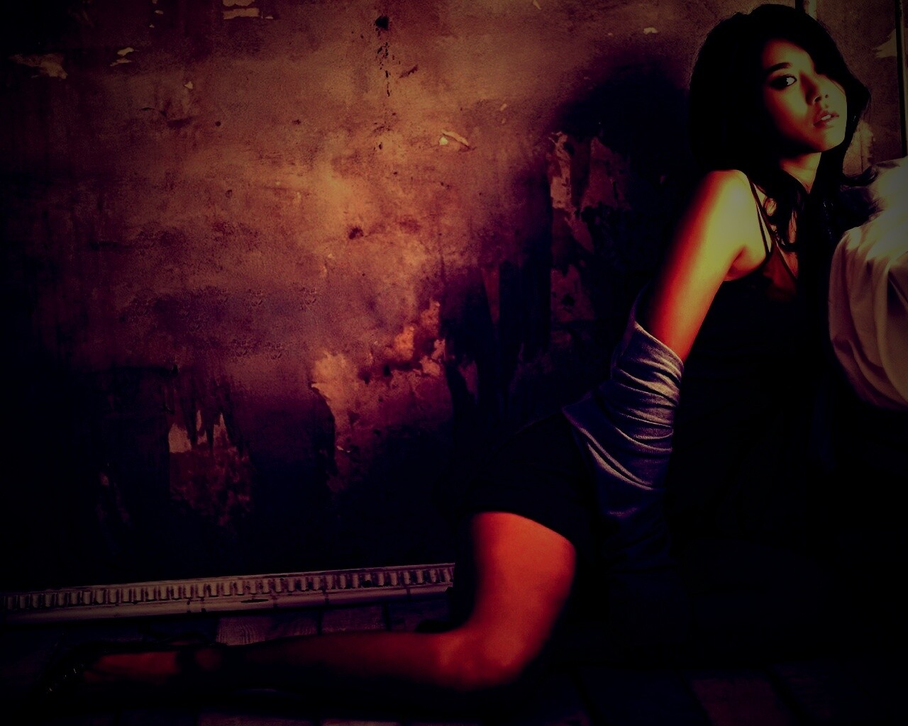 Модель азиатка обои