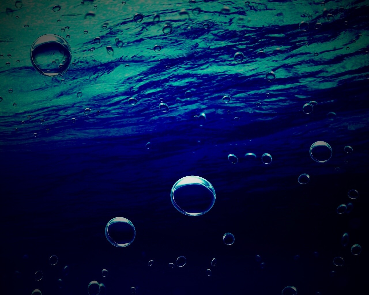 Пузыри под водой обои