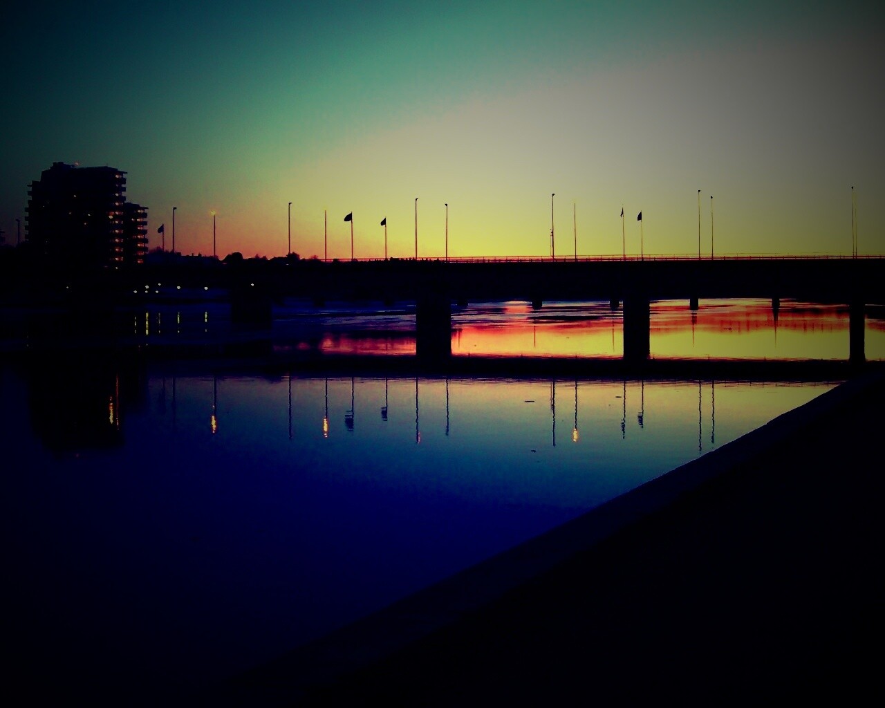 Живописный мост обои