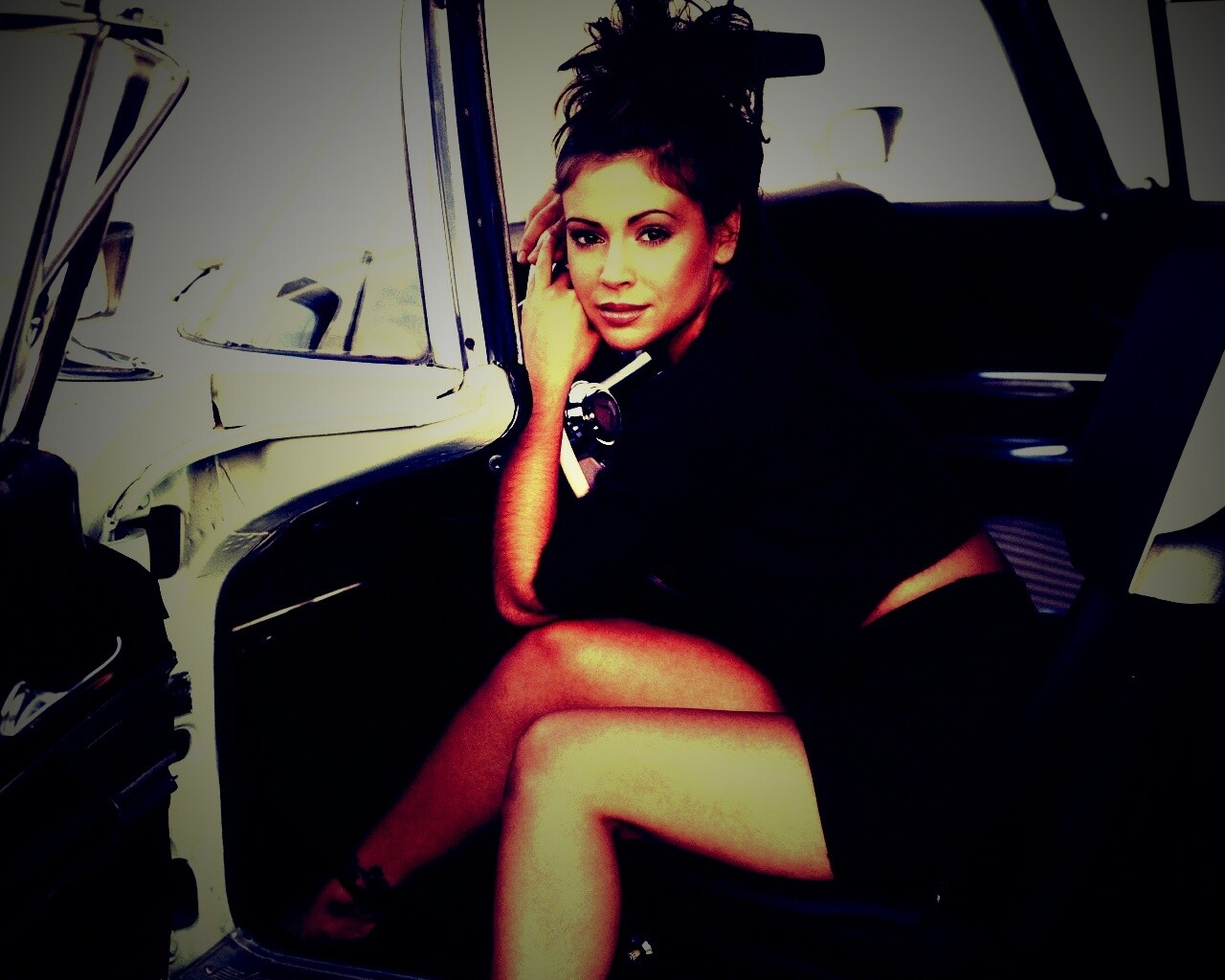 Алиса Милано обои