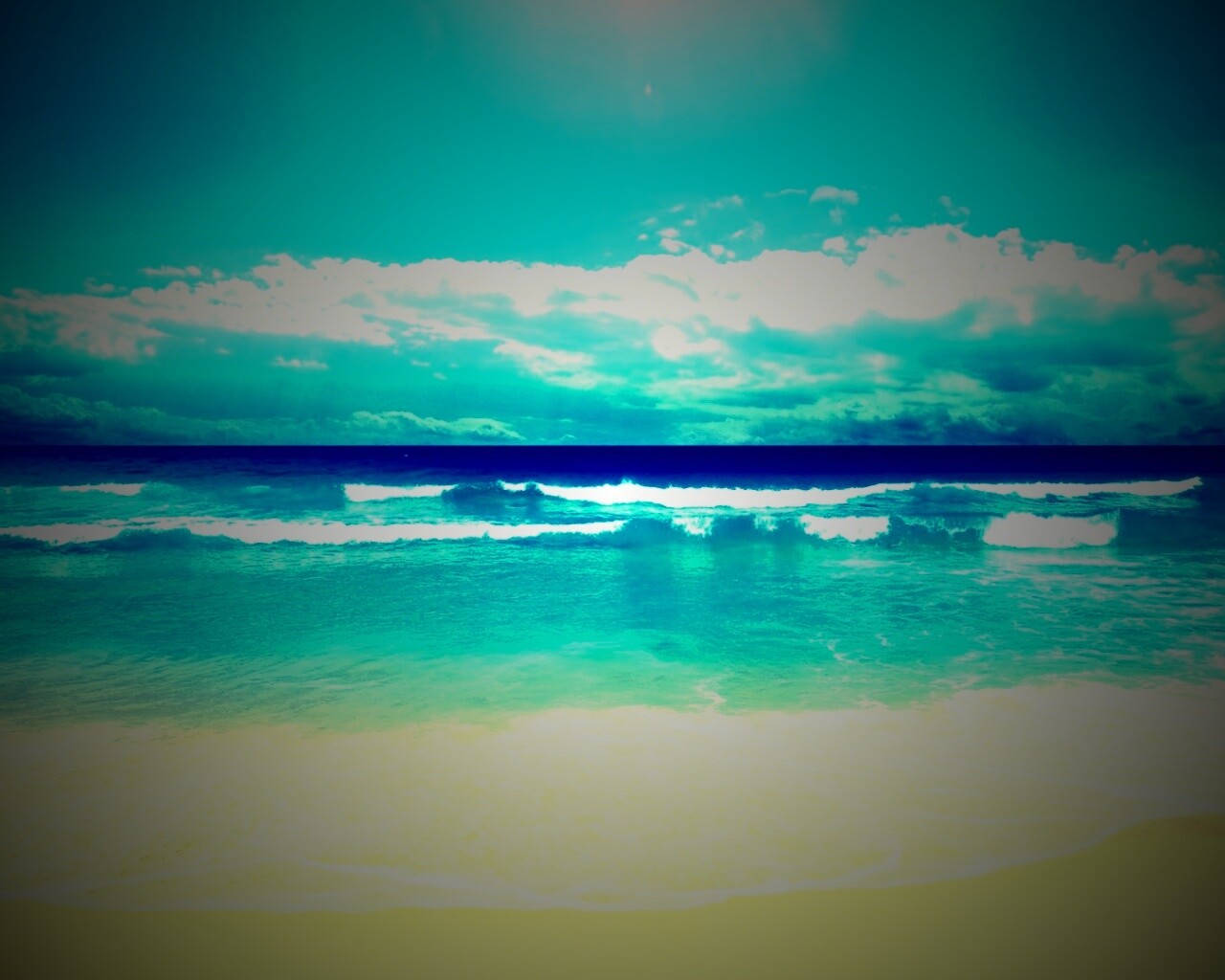 Потрясающий вид на морской пляж обои