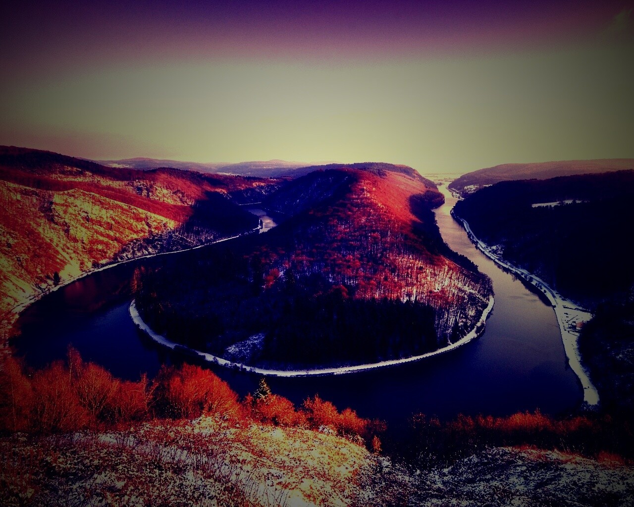 Изгиб реки обои