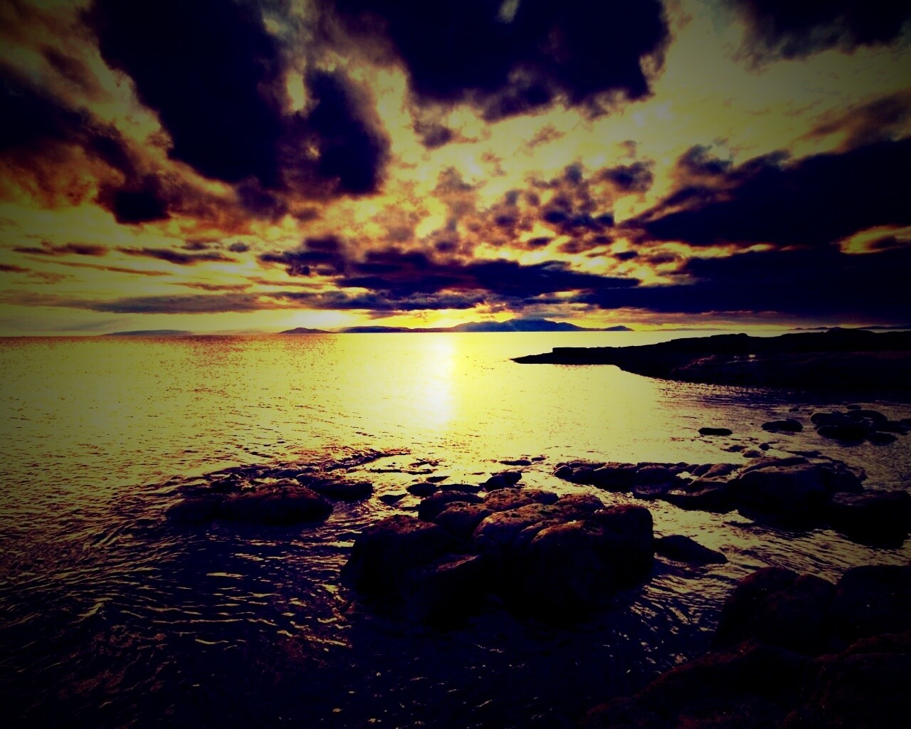 Красивый вид на вечернее море обои