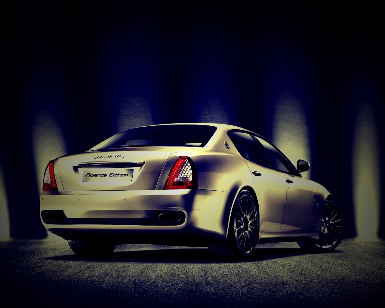 Maserati Quattroporte обои