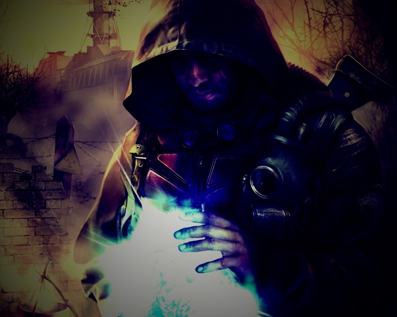 Сталкер с энергетическим артефактом в руках обои