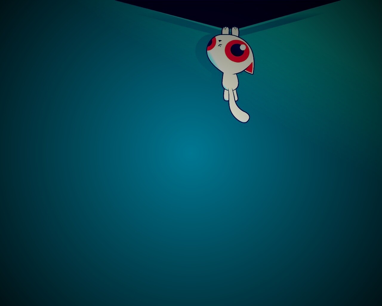 Кот, зацепившийся за край обои