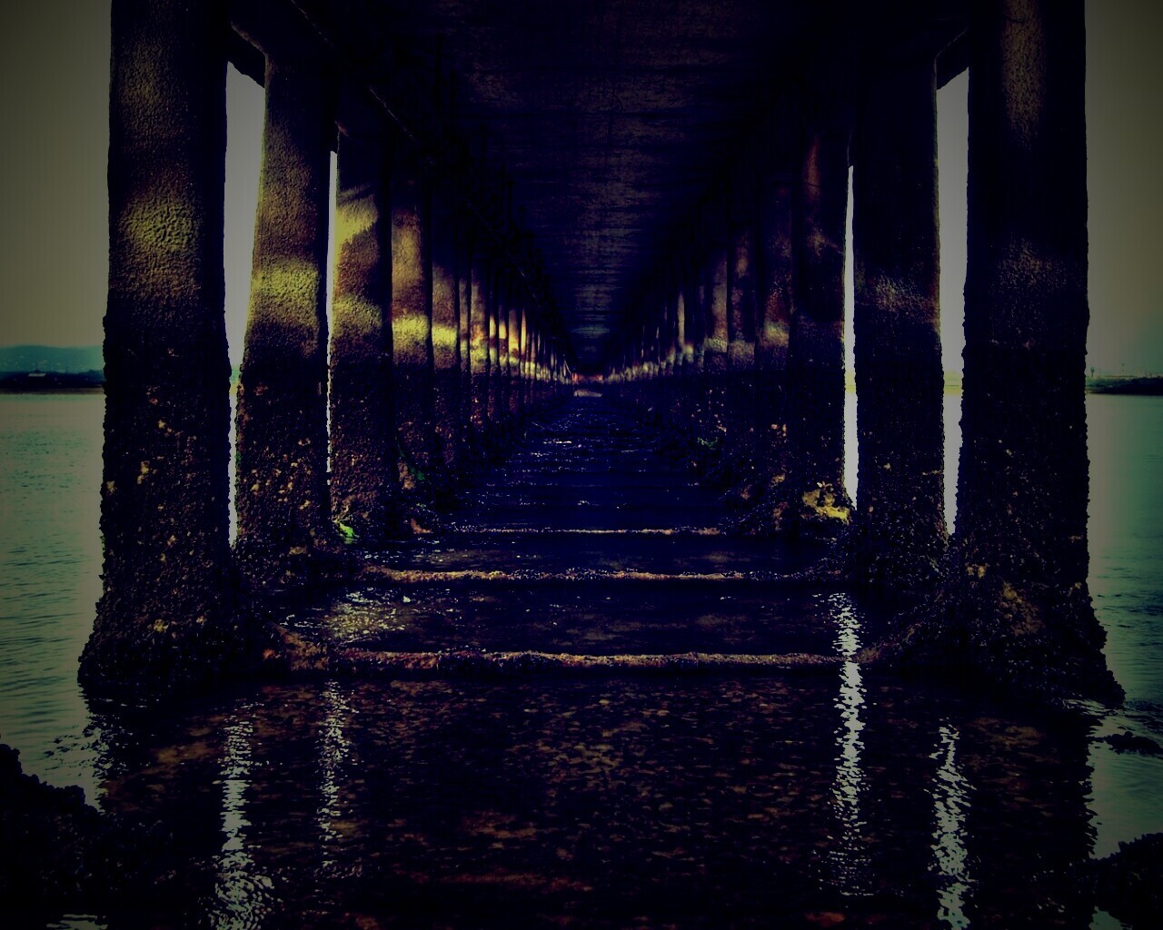 Туннель в бесконечность обои