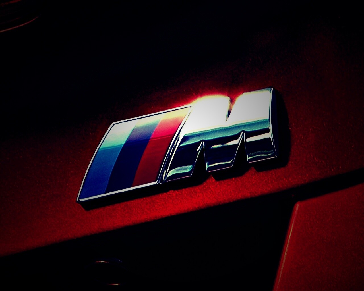 Логотип BMW M1 Series обои