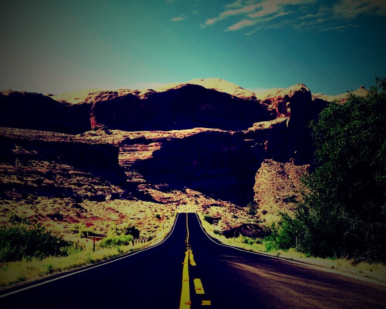 Дорога в горах обои