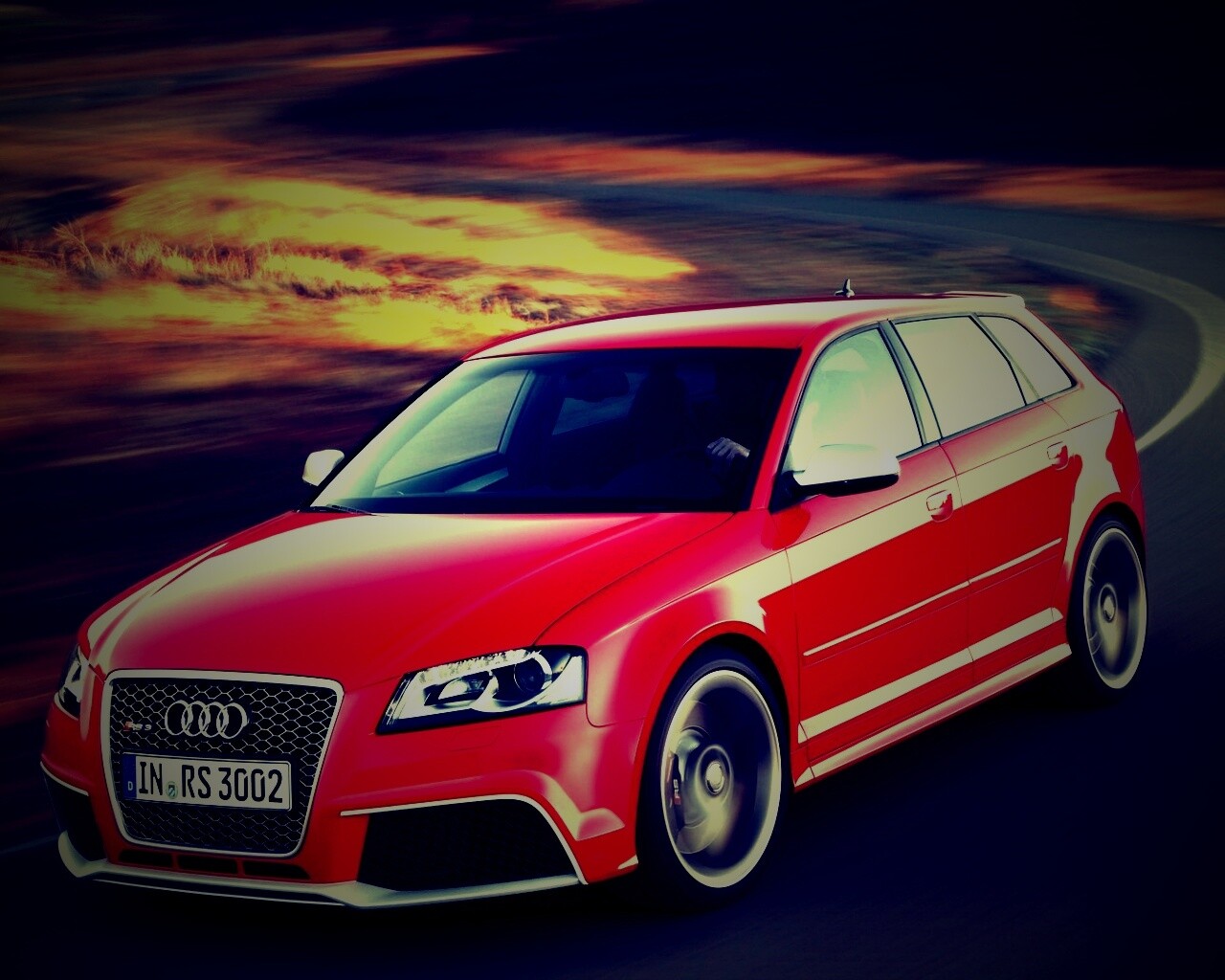 Красная ауди мчится по извилистой дороге обои