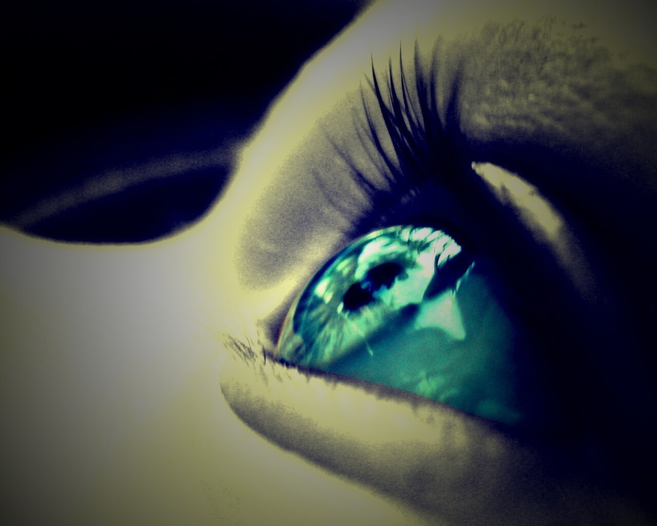 Ясный взгляд младенца обои