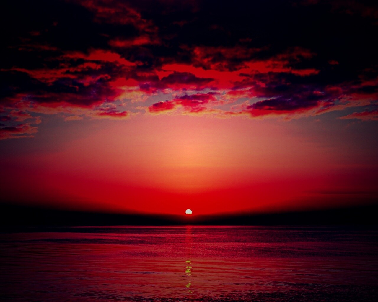 Багровый закат обои