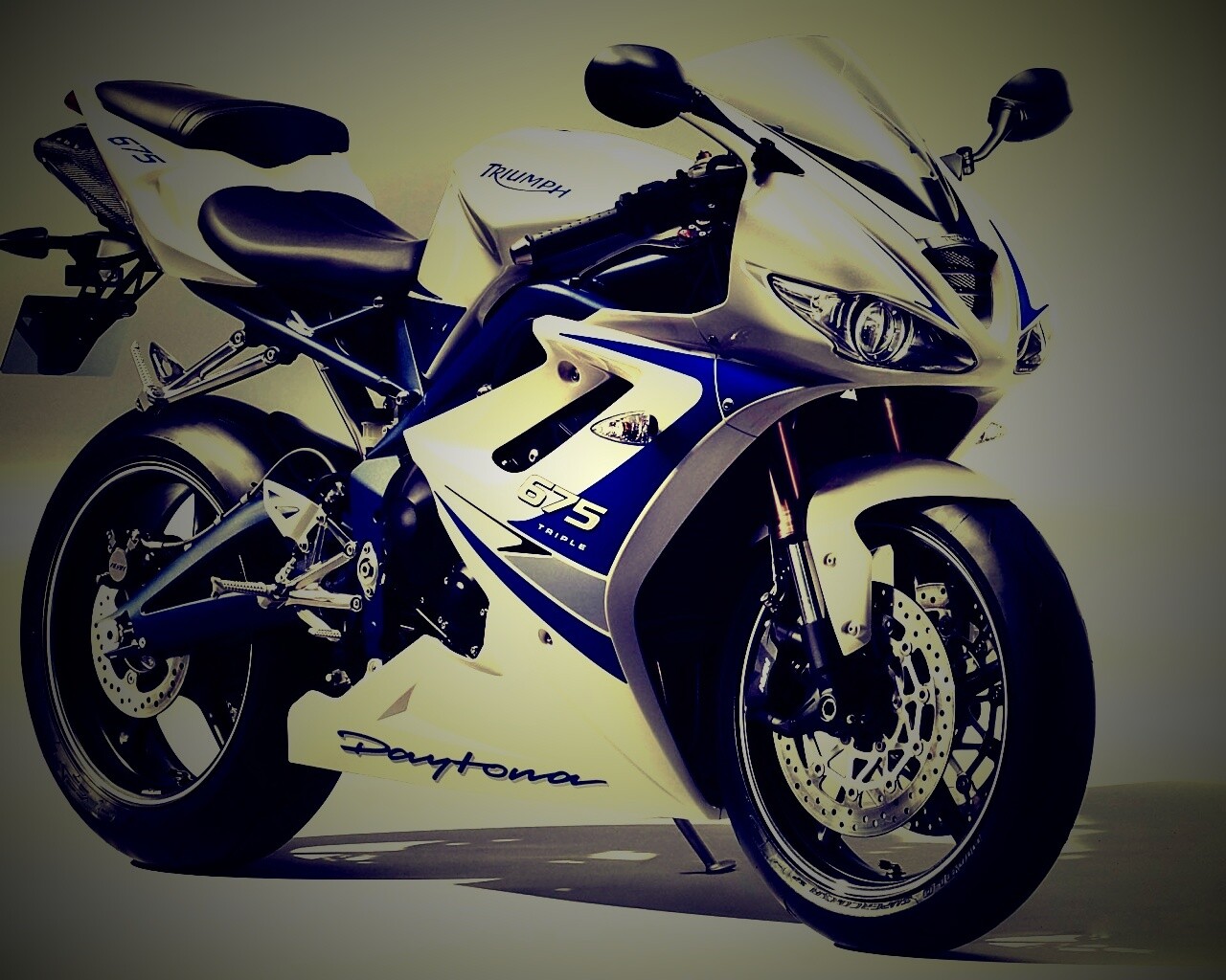 Мотоцикл Daytona обои