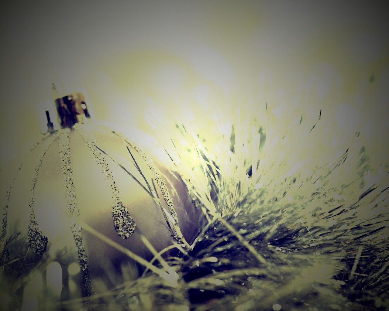 Новогонее украшение обои