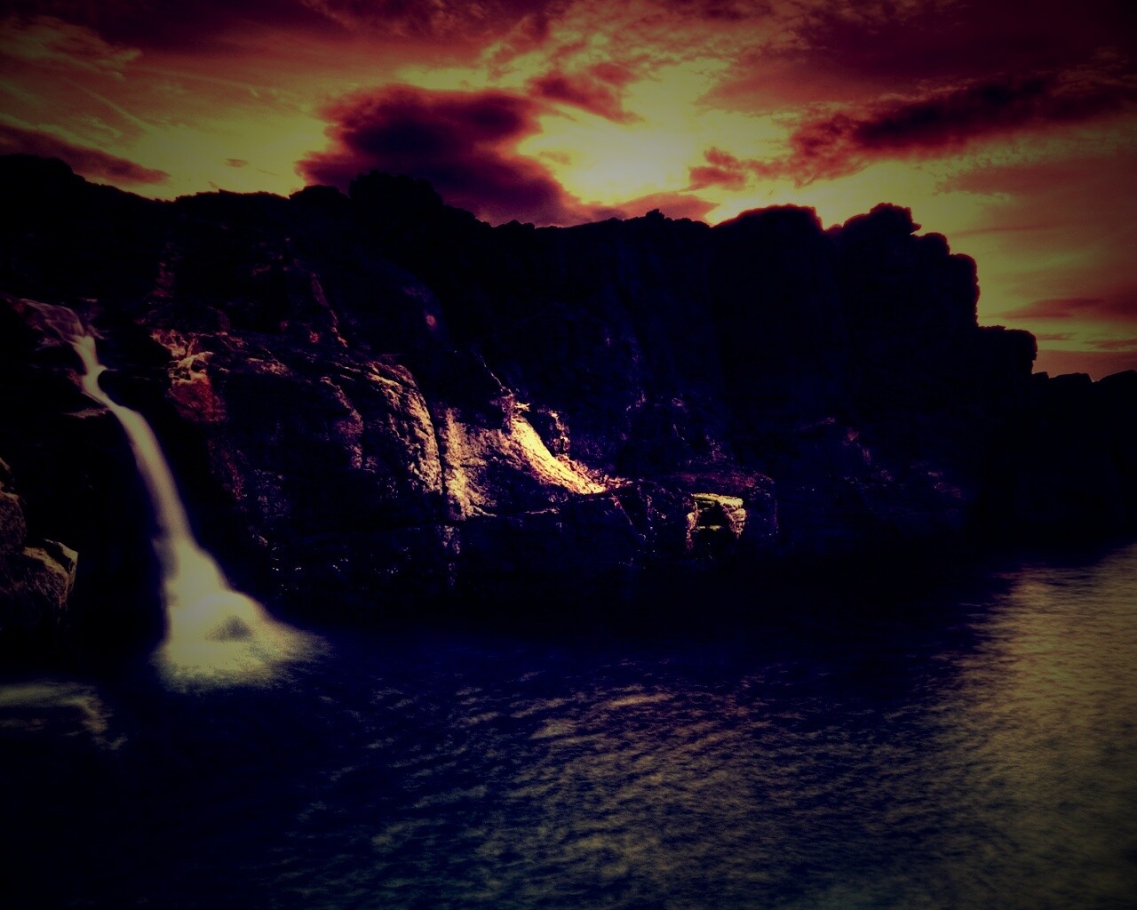 Прибрежные скалы обои