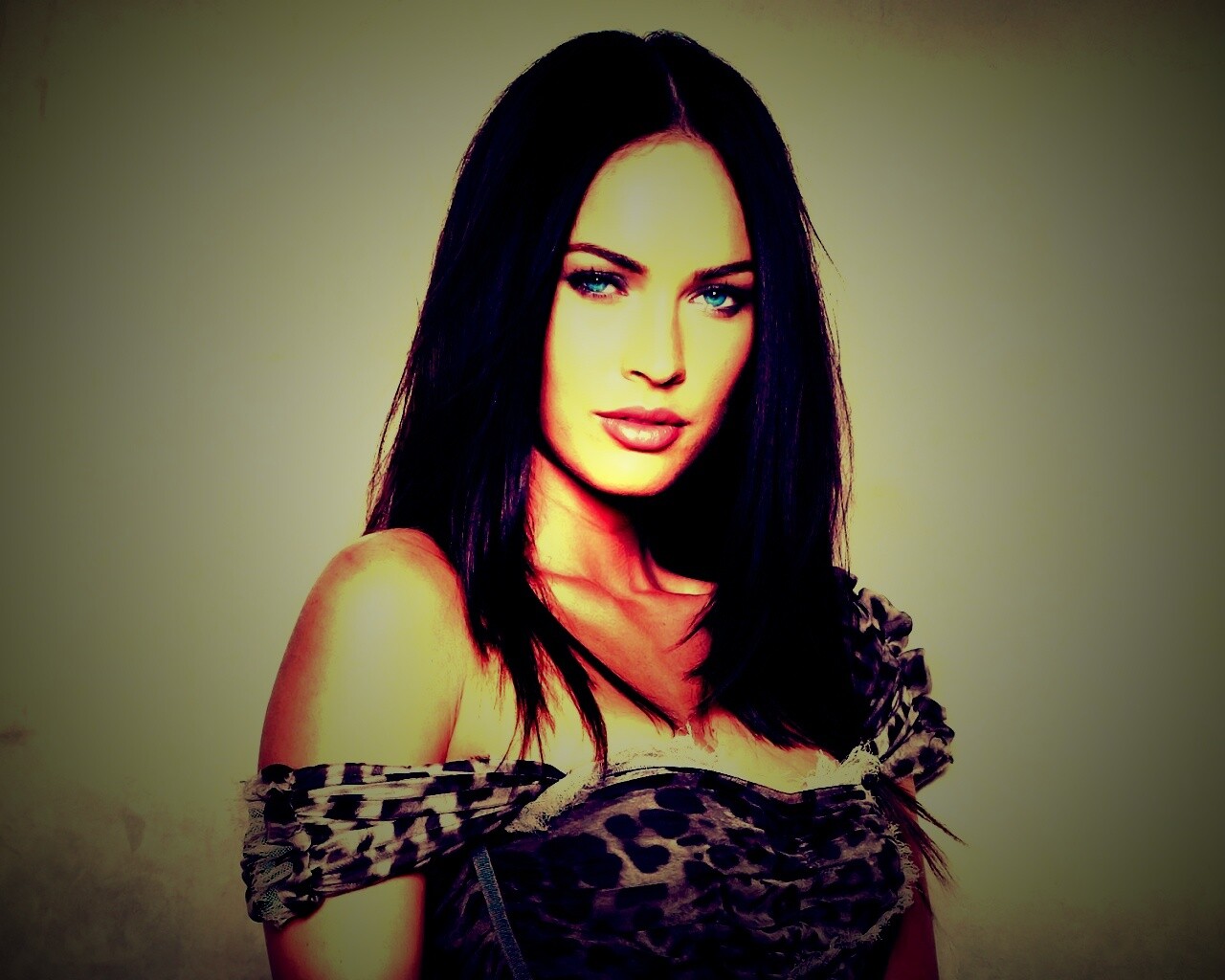 Меган Фокс обои