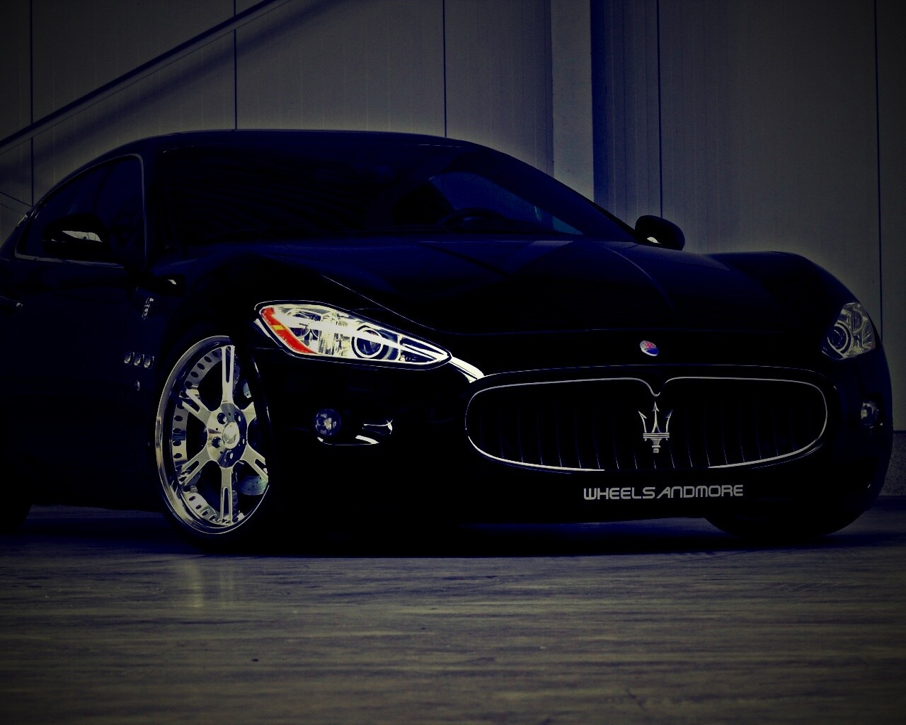 Черная мазерати Gran Turismo обои