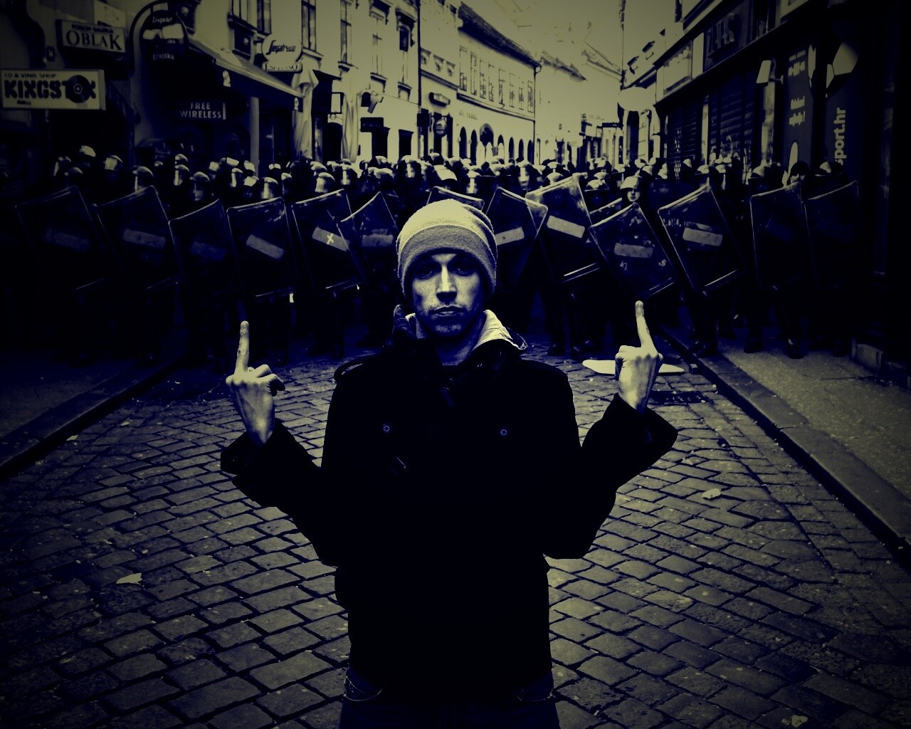 Против системы обои