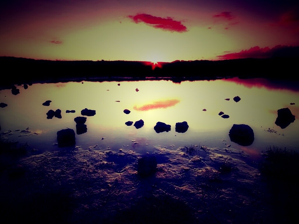 Обмелевшее озеро в Новой Зеландии обои