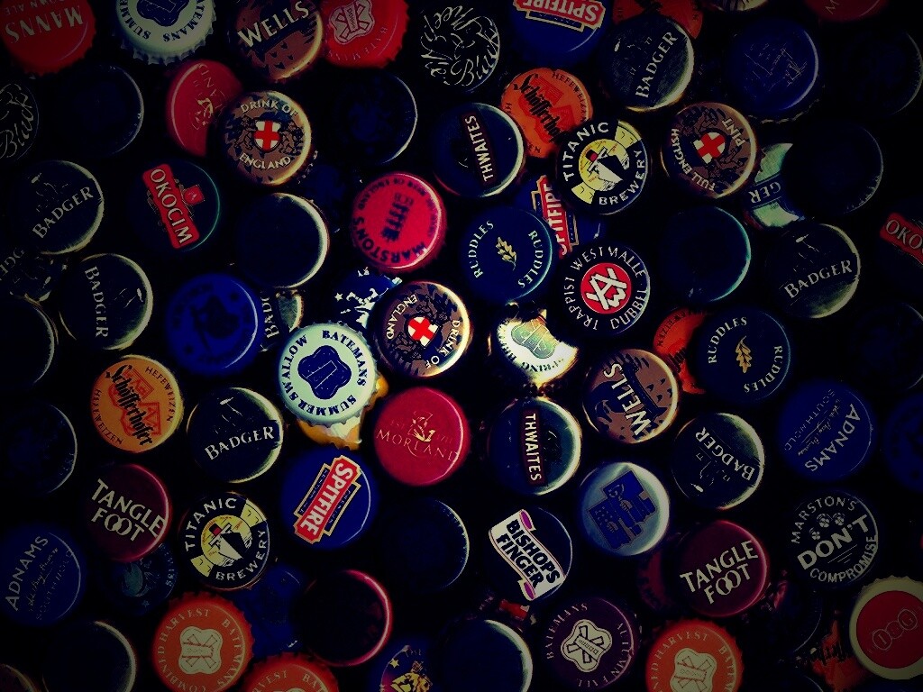 Пивные пробки обои