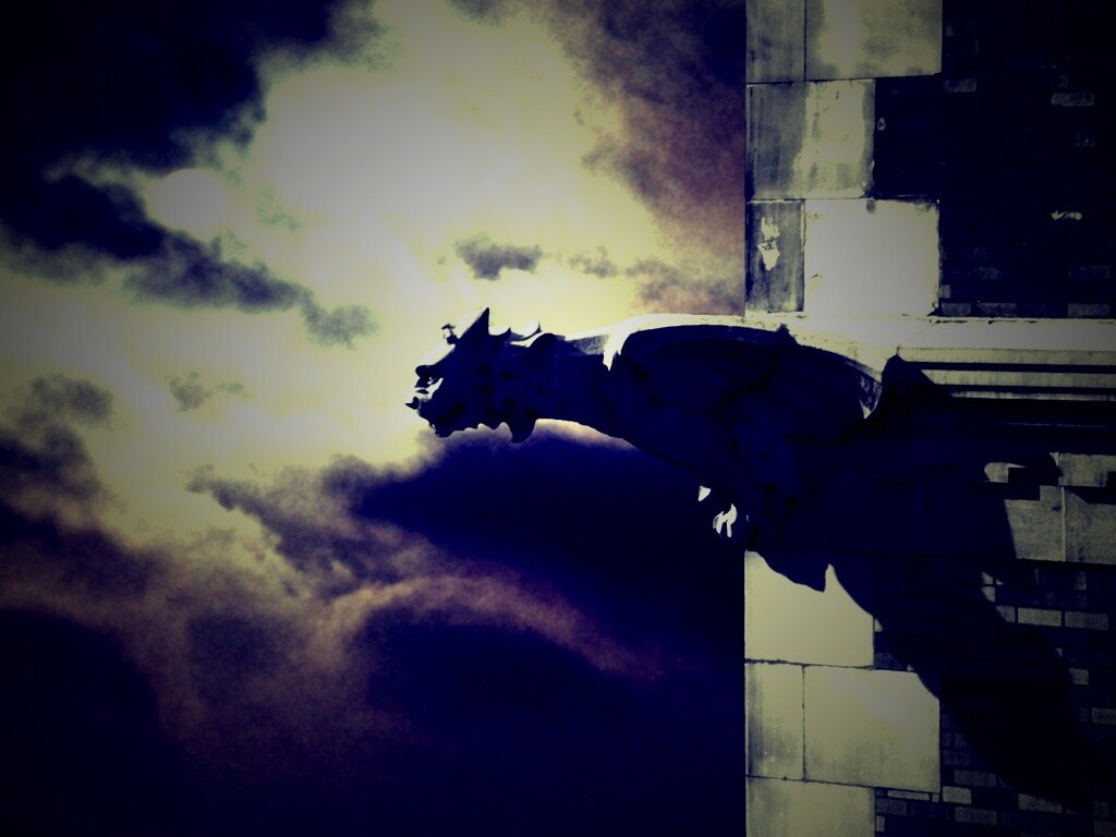 Гаргулья обои