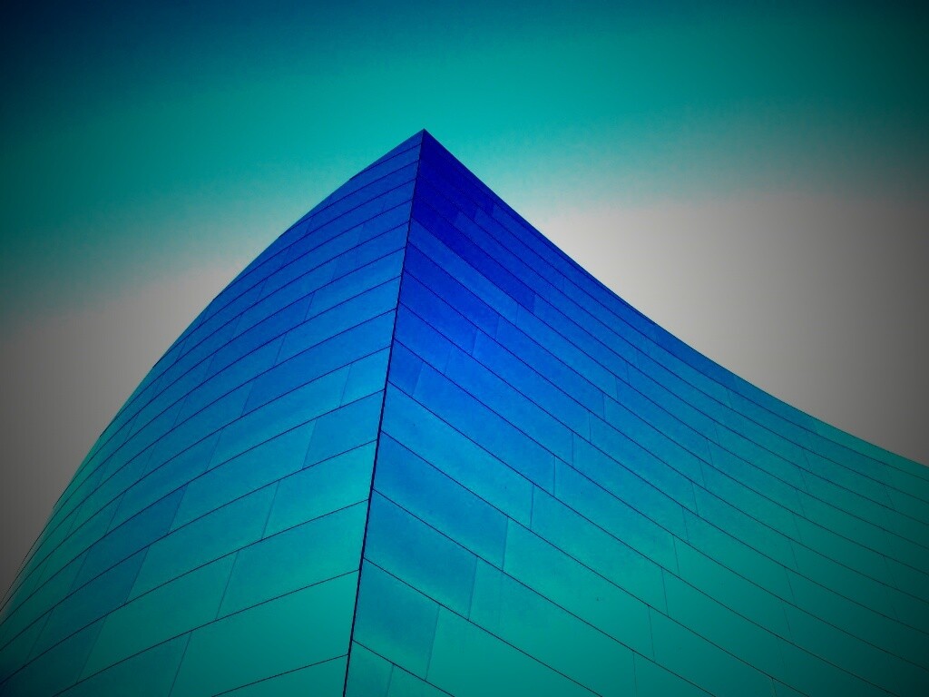 Угол небоскреба обои