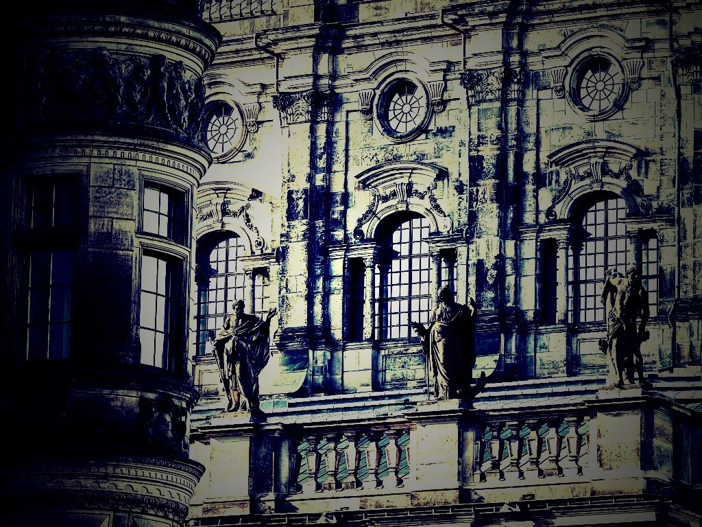 Hofkirche в Дрездене обои