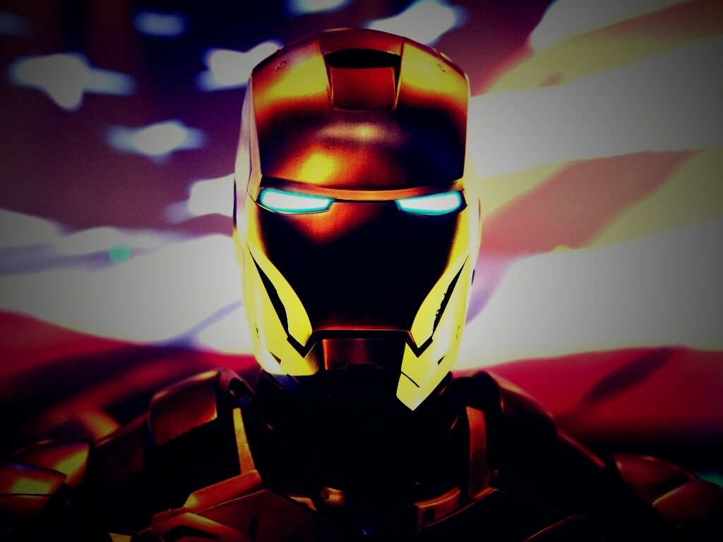 Железный человек на фоне американского флага обои