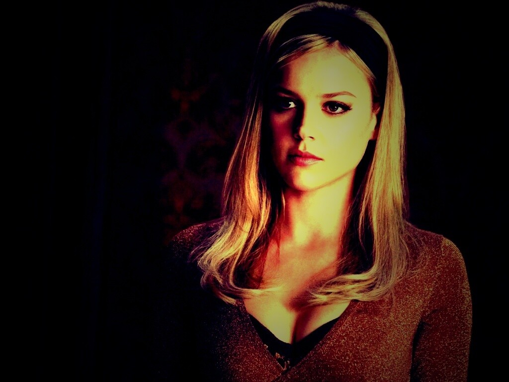 Эбби Корниш в Роли Милашки обои