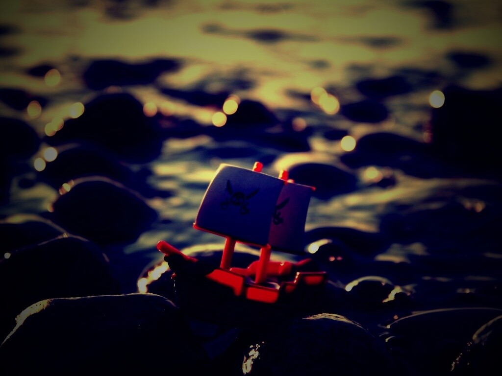 Пиратский корабль на мели обои