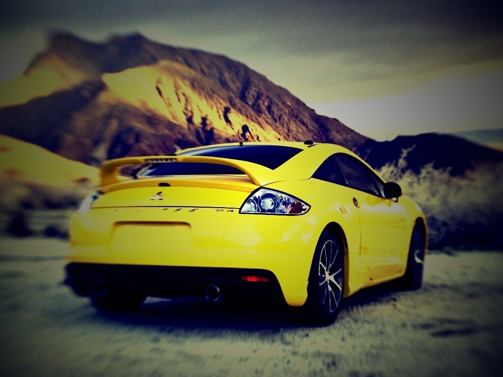 Mitsubishi в горах обои