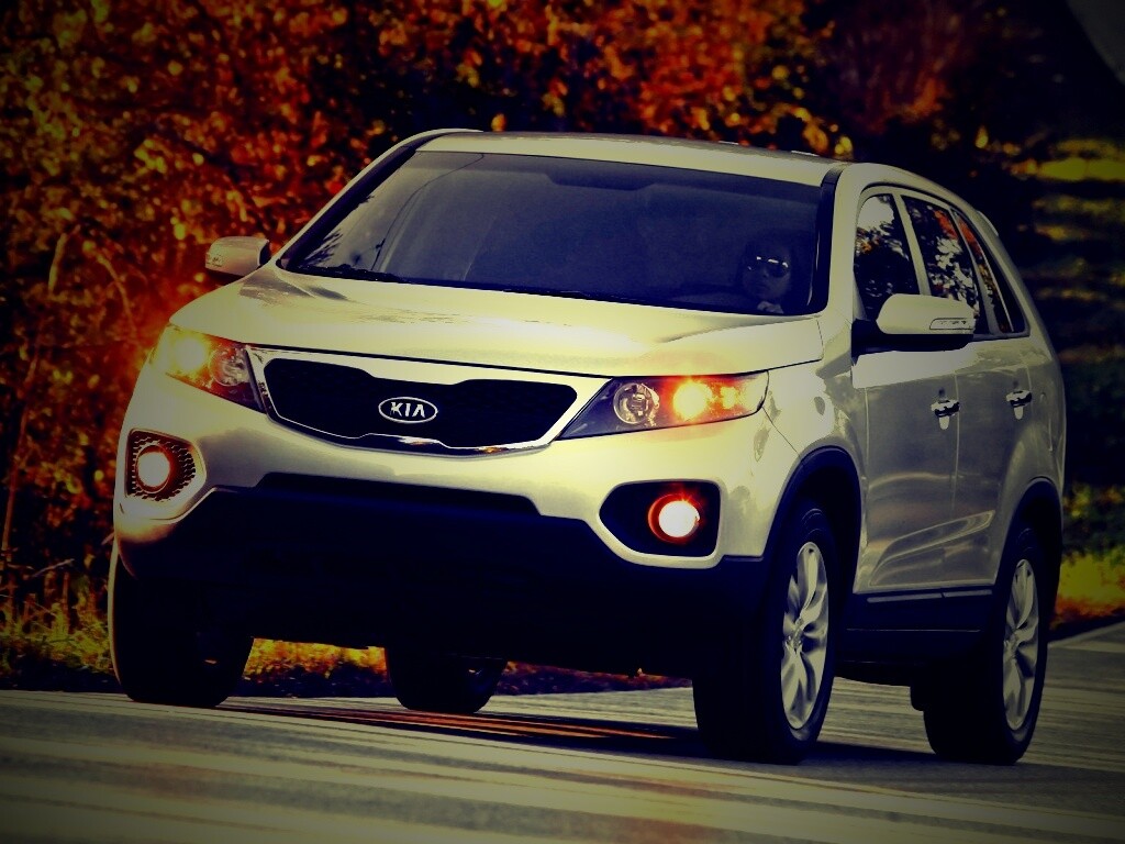 Кроссовер КИА обои