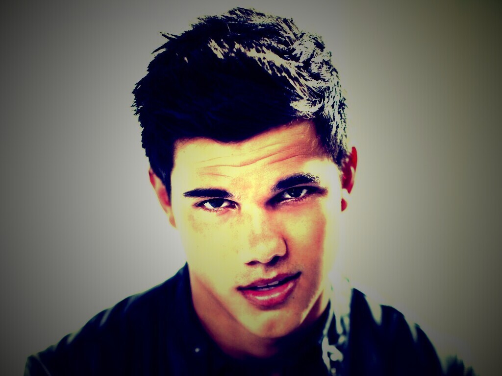 Тайлор Лотнер обои