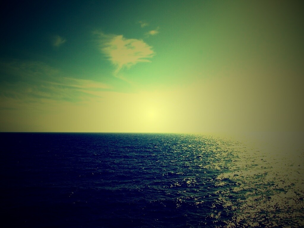 Бескрайнее море обои