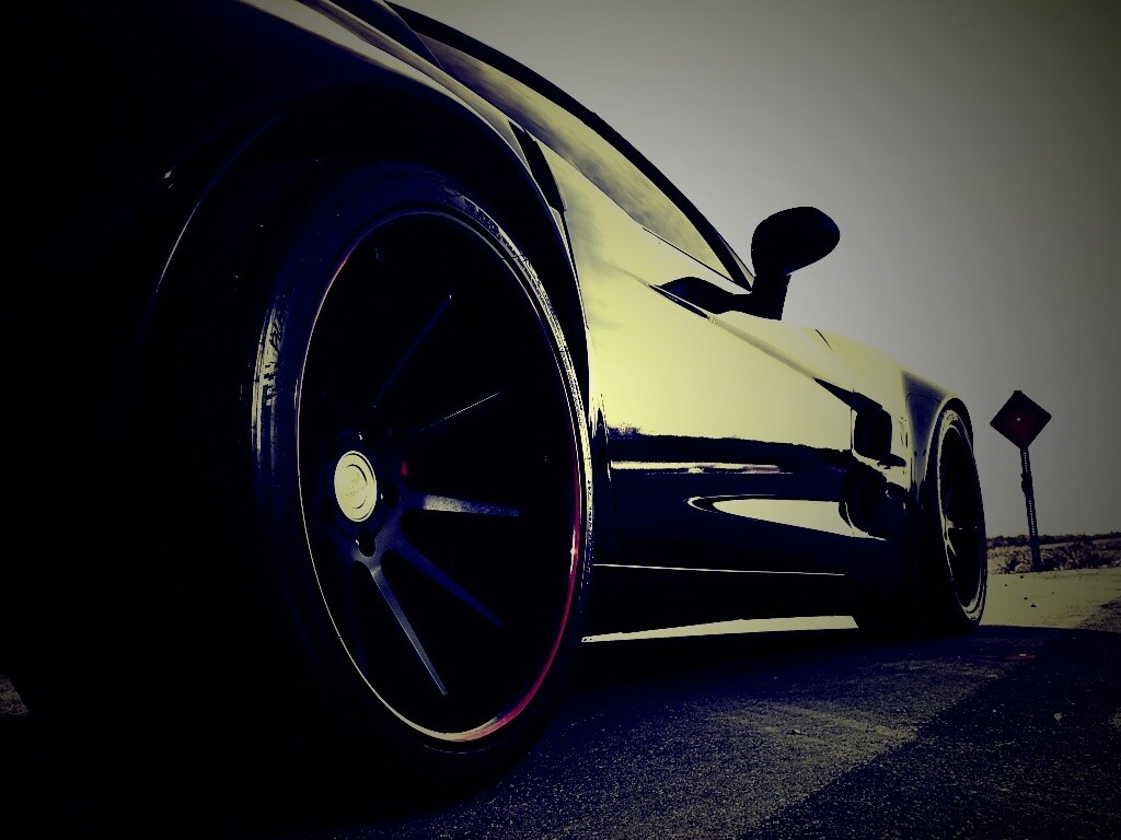 Чёрный концепт обои