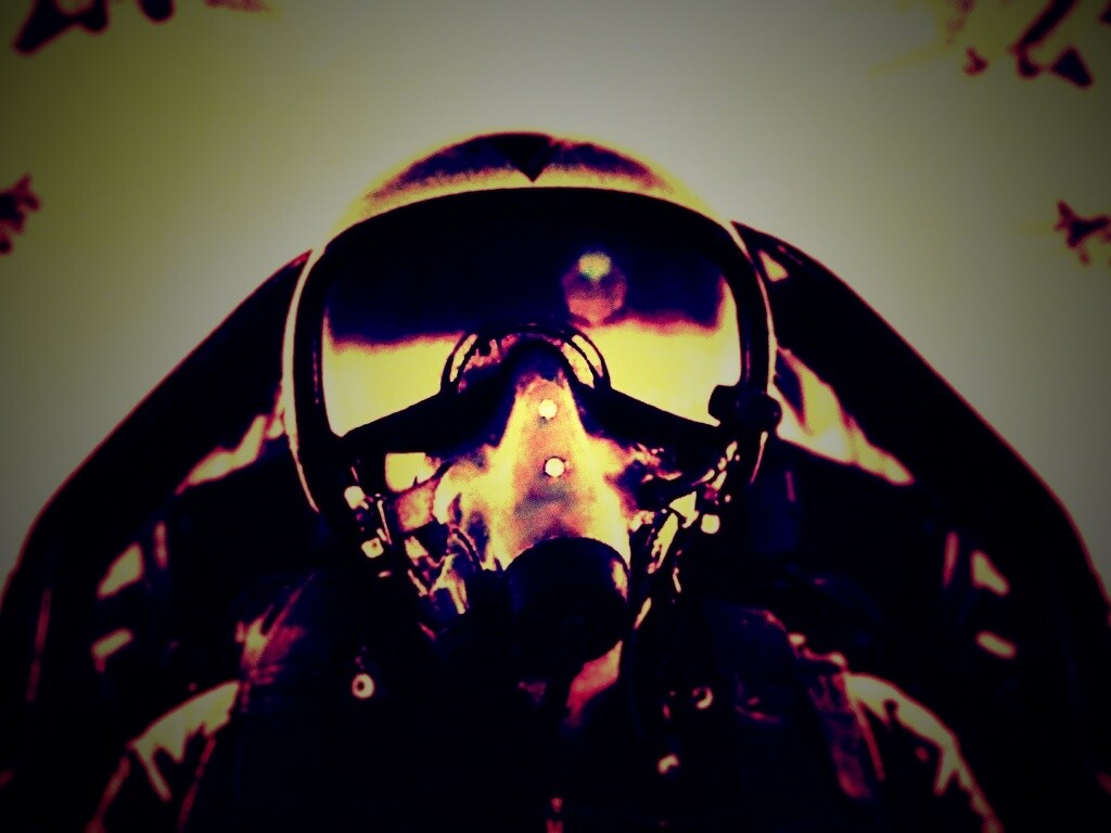 Пилот истребителя обои