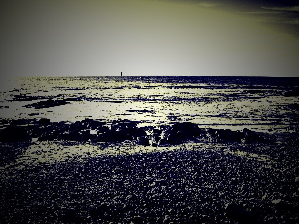 Чёрно-белое фото побережья обои