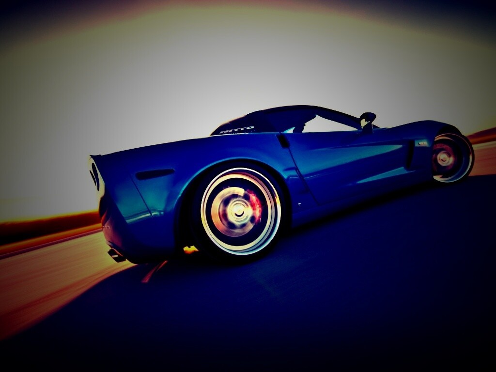 Гоночный спорткар синего цвета обои