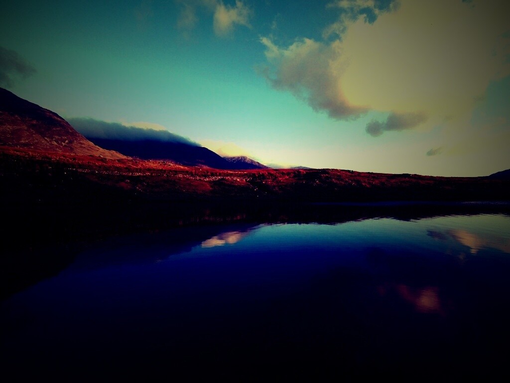 Зеркальное озеро обои