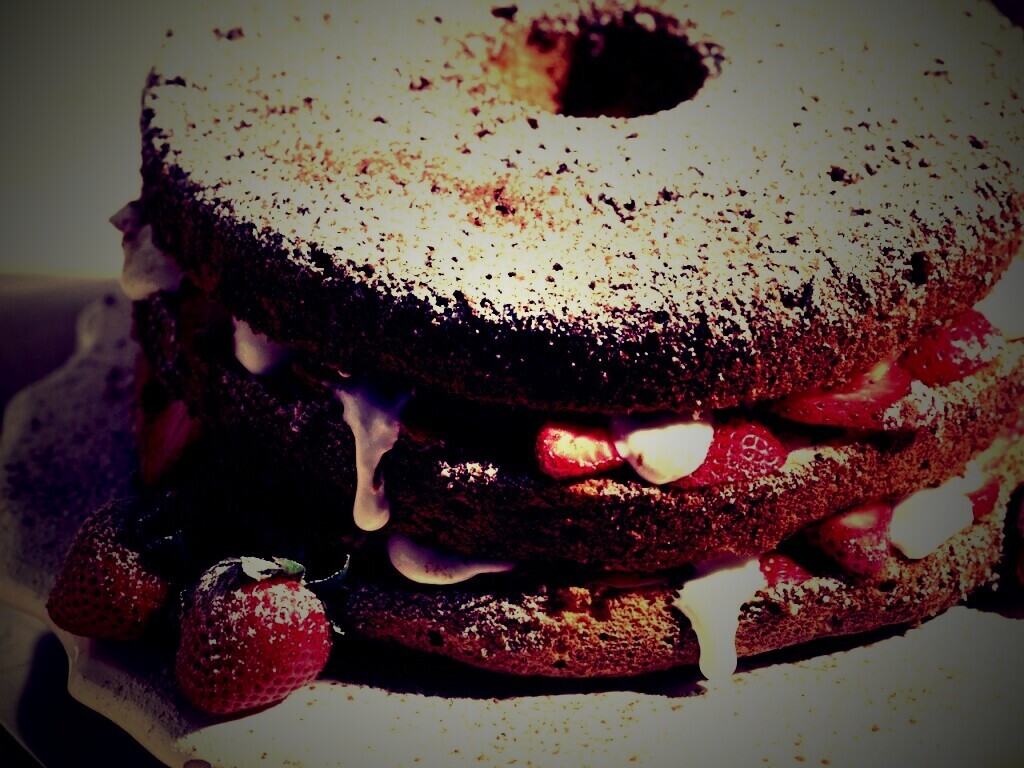 Десерт с фруктами обои