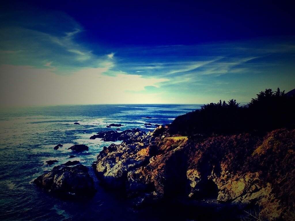 Скалистый берег обои