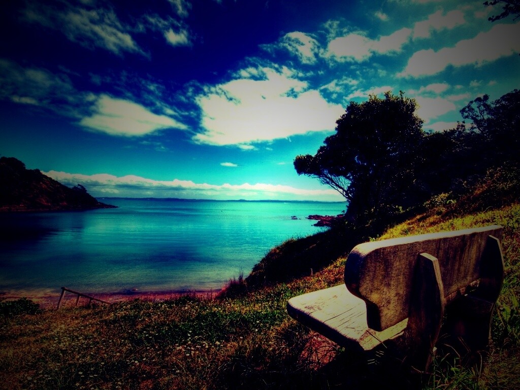 С видом на море обои