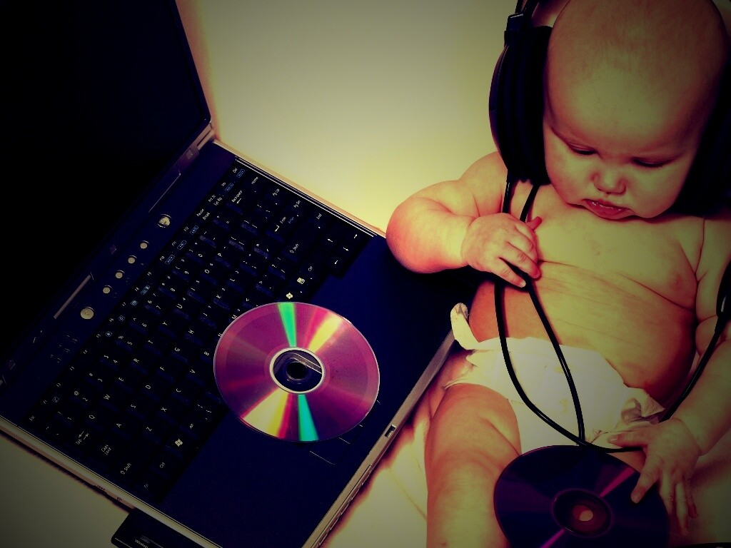 Маленький диск жокей обои