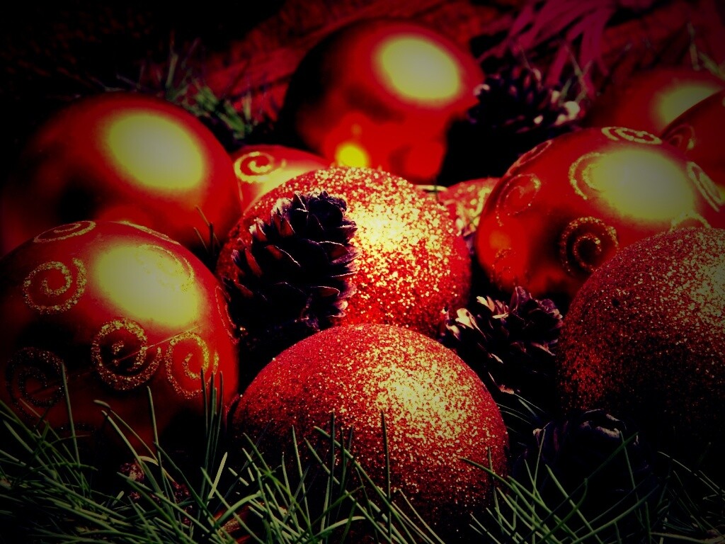 Ёлочные украшения обои