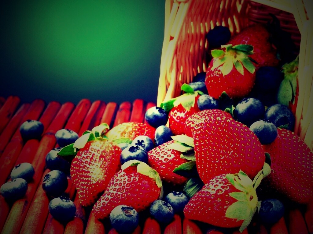 Спелые ягоды обои