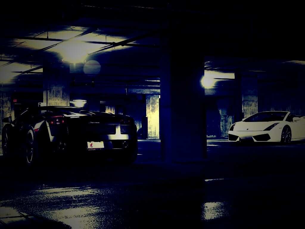 Ламборджини на подземной парковке обои