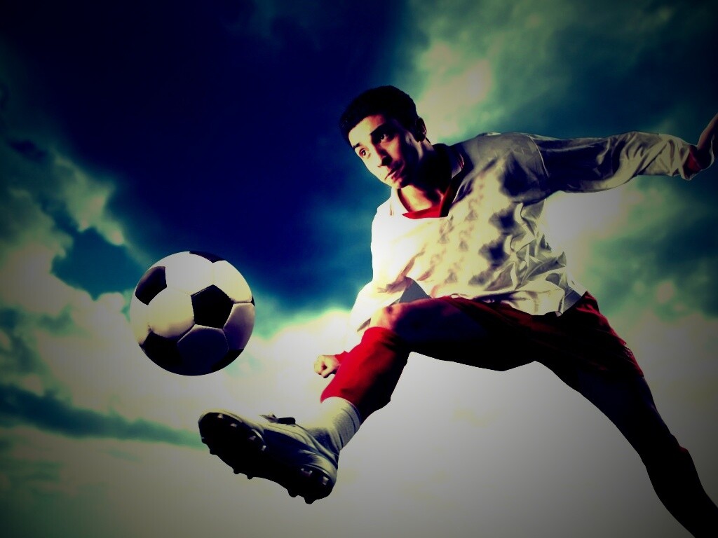 Футболист обои