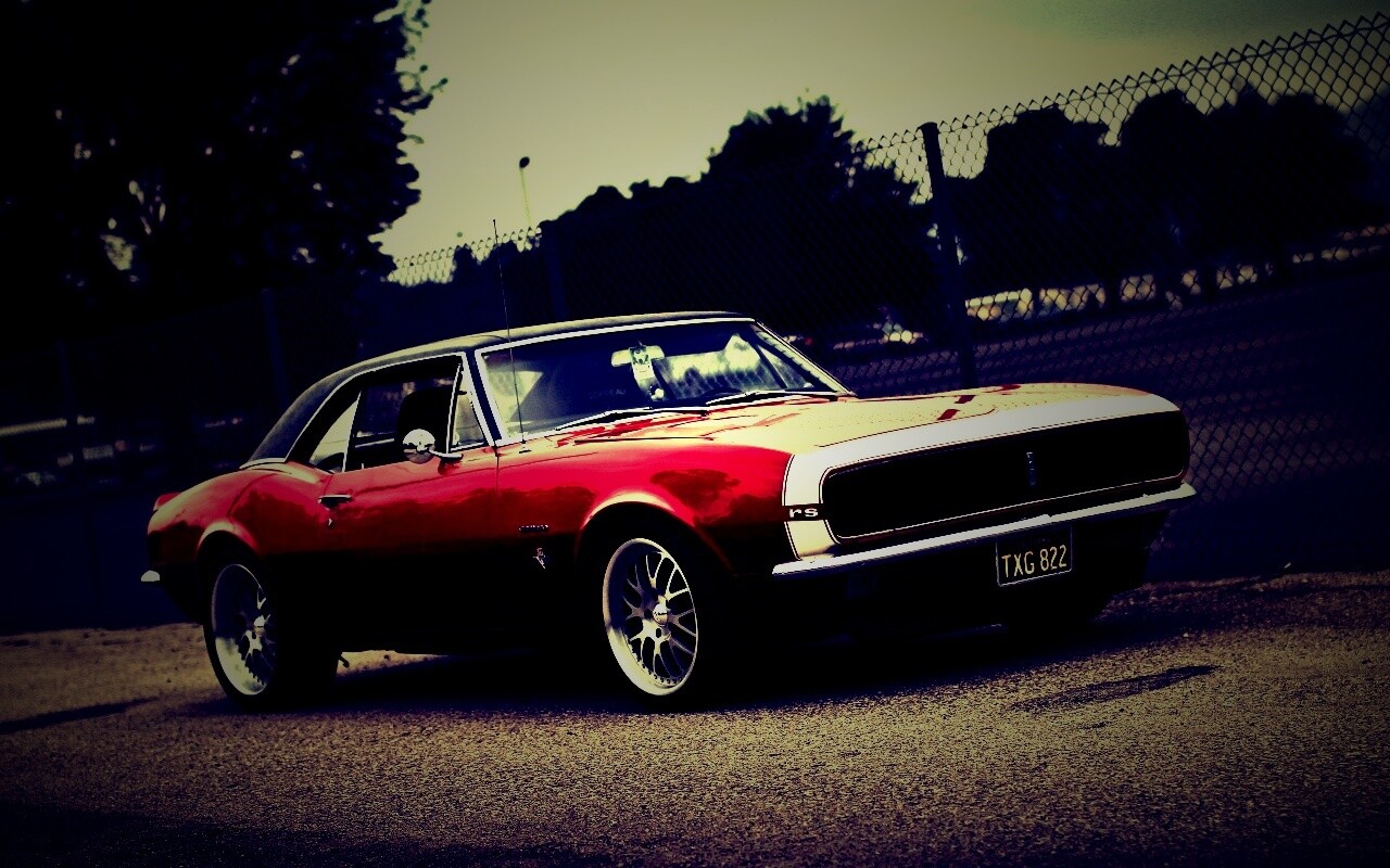 Красный монстор обои